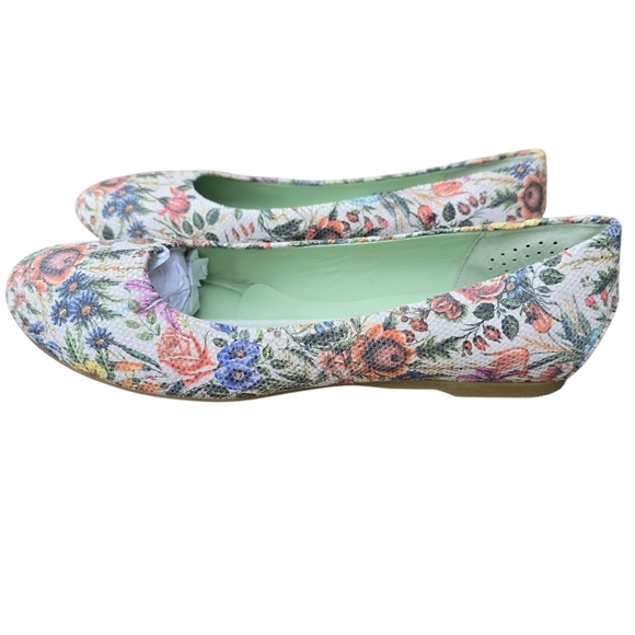 SAS Lacey Slip On Loafer, Size 7.5W - Picture 4 of 9